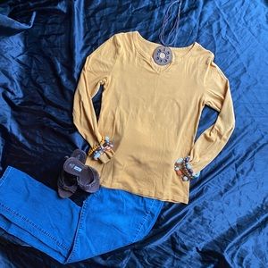Long sleeve V notch shirt